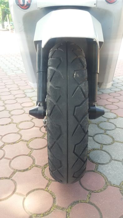 Продам трёх колесный мопед .