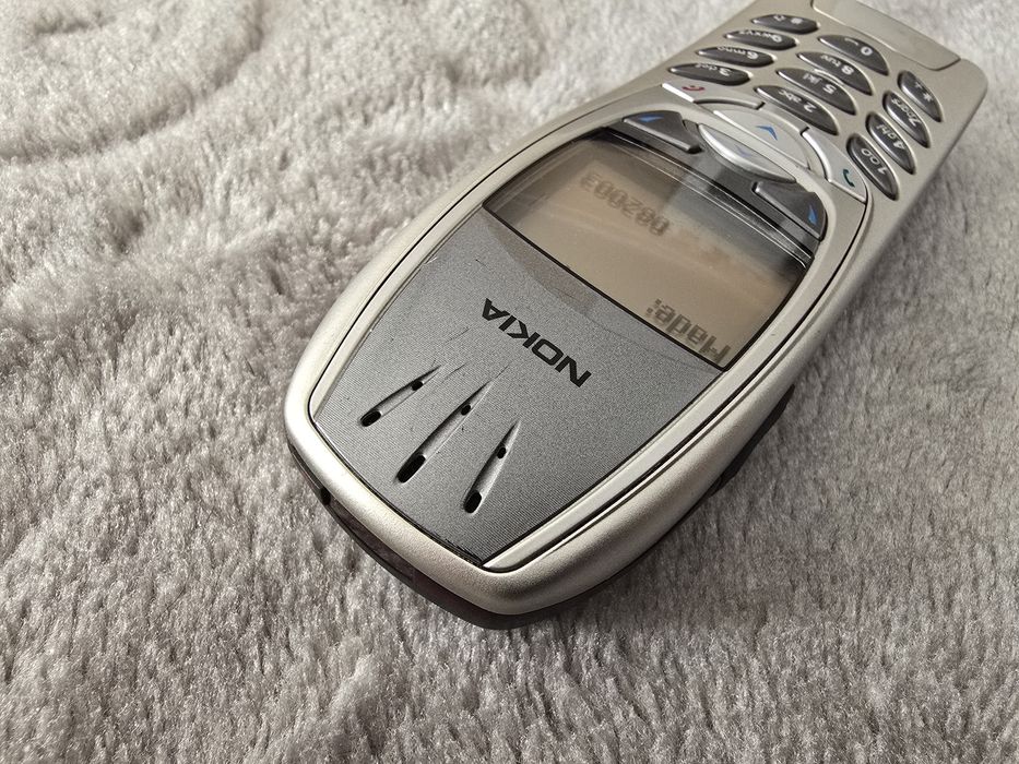 Nokia 6310i stan perfekcyjny