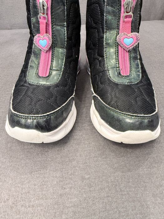 Снігоходи skechers heart lights
