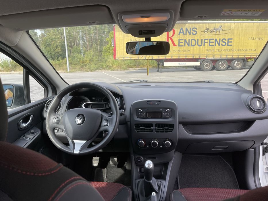 Renault Clio IV 1.2 16v 2015