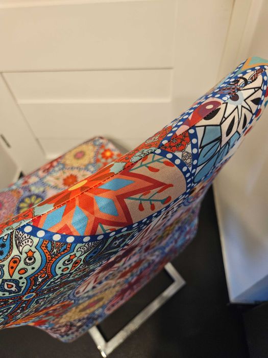 Pokrowce na krzesła wzór folklor kolorowe 4 szt uniwersalne