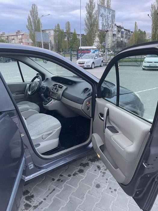 Продам рено сценник
