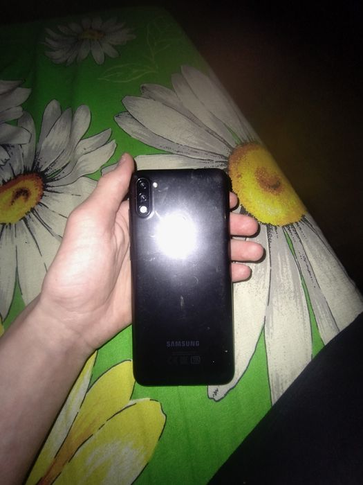 Телефон Samsung M11