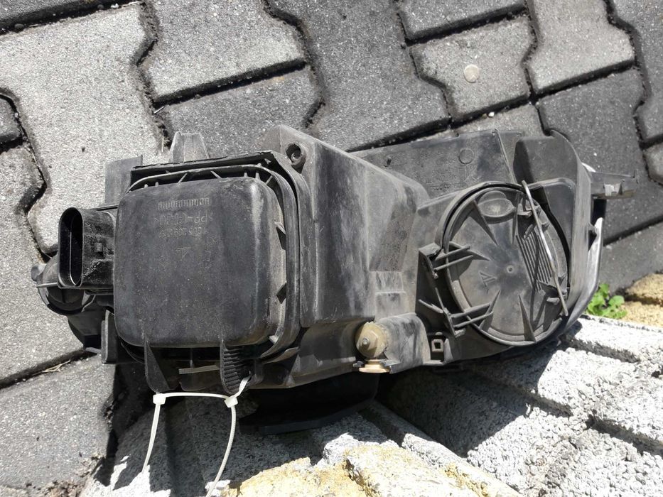 Reflektory  AUDI A3 8P 2005