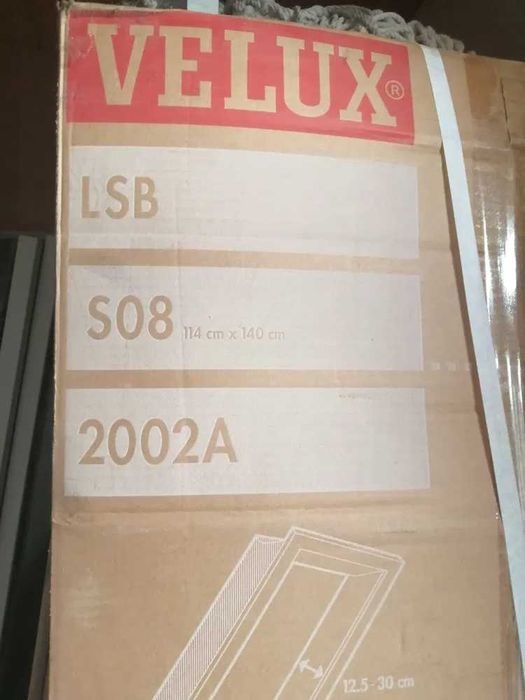 Acabamento interior de janelas de sótão Velux