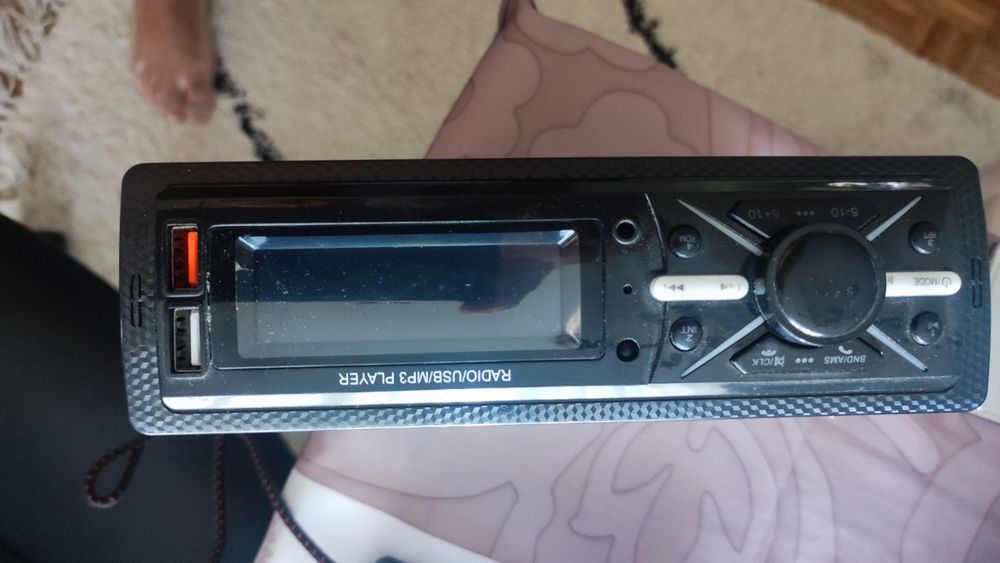 Rádio Auto USB/MP3/Aux/MicroSD - Novo/Seminovo