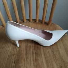 buty szpilki  39
