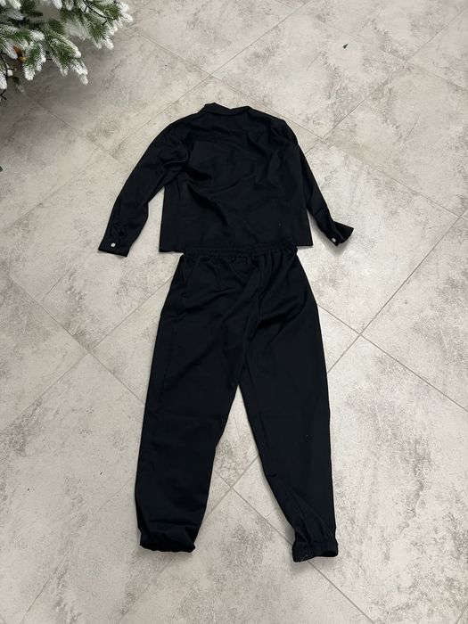 Класичний костюм! Розмір м