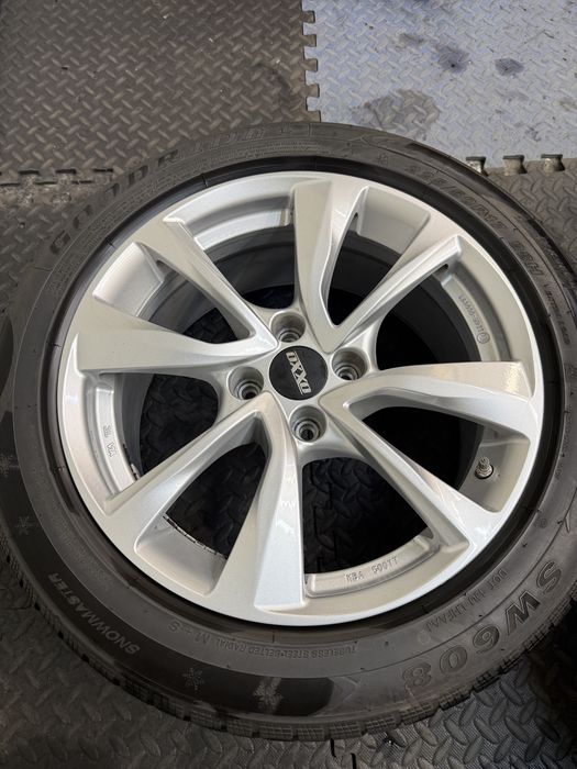 Koła felgi Peugeot 4x108 r17