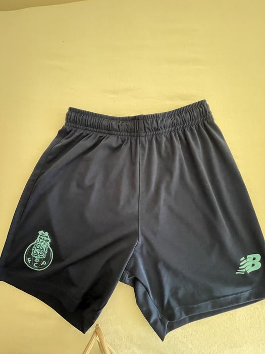 Calções criança New Balance tam.158 FCP