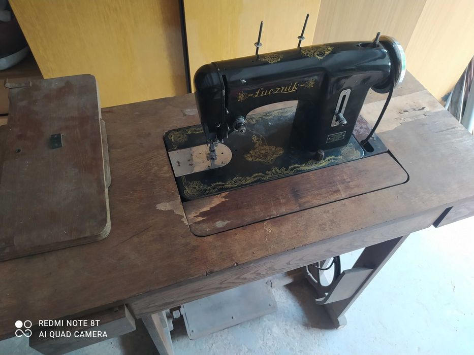 Maszyna do szycia Łucznik antyk
