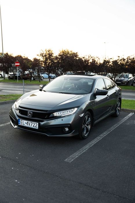 Honda Civic Hodna Civic 1.5 Vtec Executive mały przebieg, bdb stan