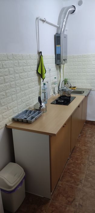 Подобова оренда однокімнатного напівособняка