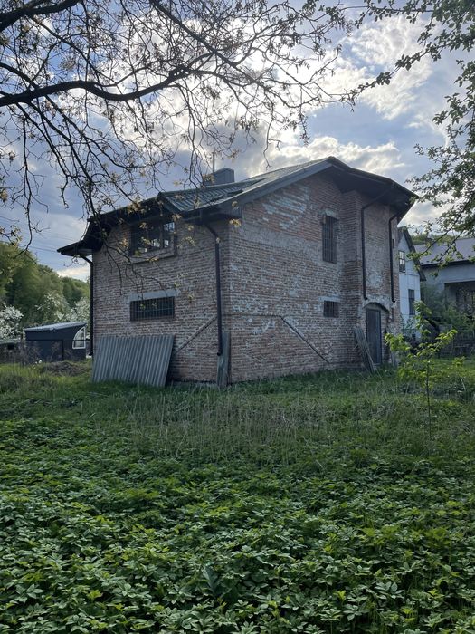 Продаж будинку с. Бережани