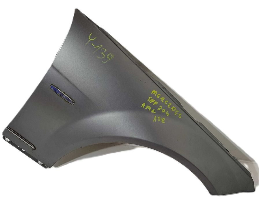 błotnik prawy przedni przód MERCEDES C-KLASA  W204    07-11