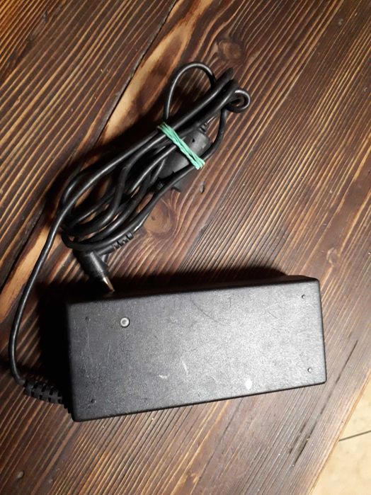 Asus 19V 4.74A 90W zasilacz oryginał