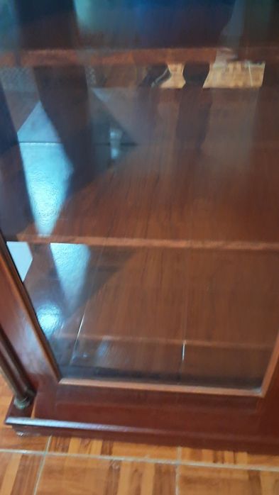 Vitrine para sala