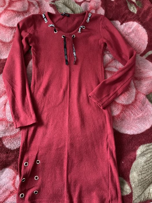 2 сукні на с святкові