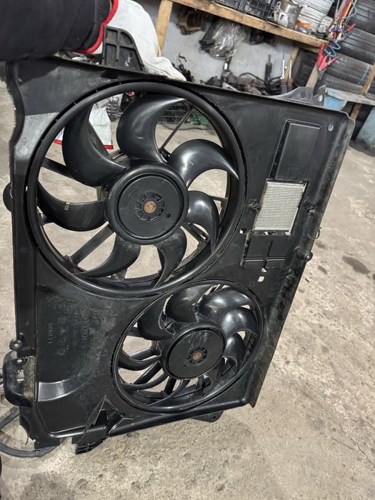 Диффузор з ветиляторами Opel Antara 2.2D 2014 рік