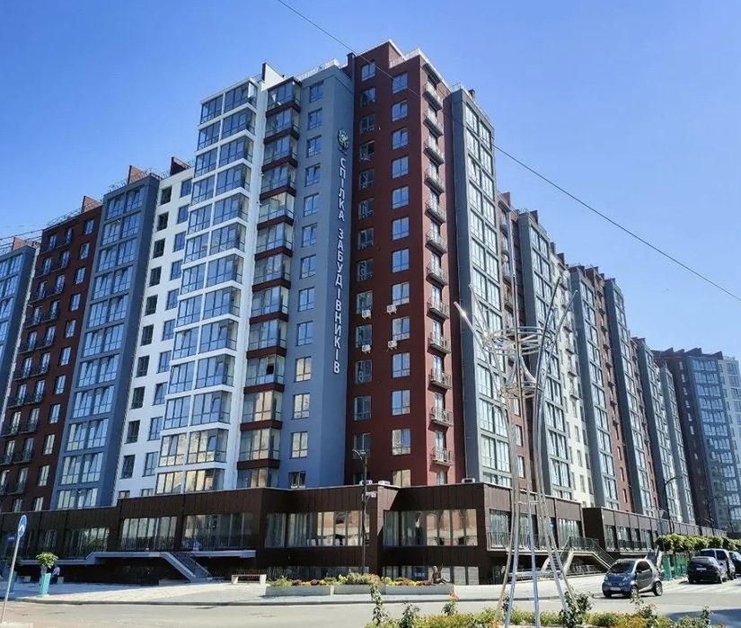 Продається двостороння 2 кім. ЖК Княгинен