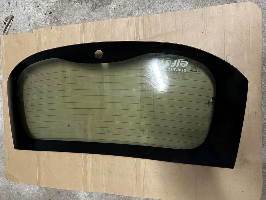 Szyba tylna do renault clio
