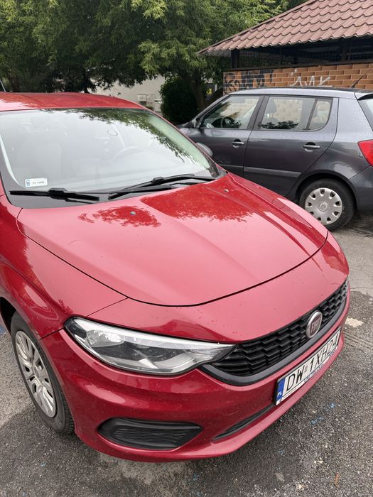 Auto na Wynajem od Ręki – Krótko i Długoterminowo