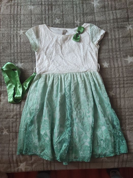 Гарне дитяче плаття