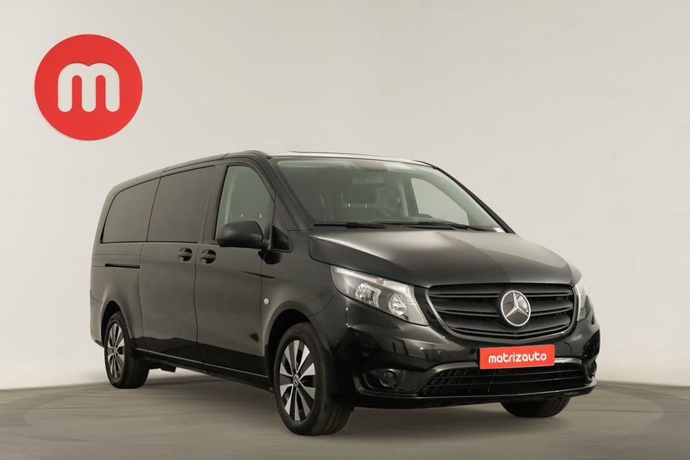 Mercedes-Benz Vito Tourer Longa Aut. SELECT