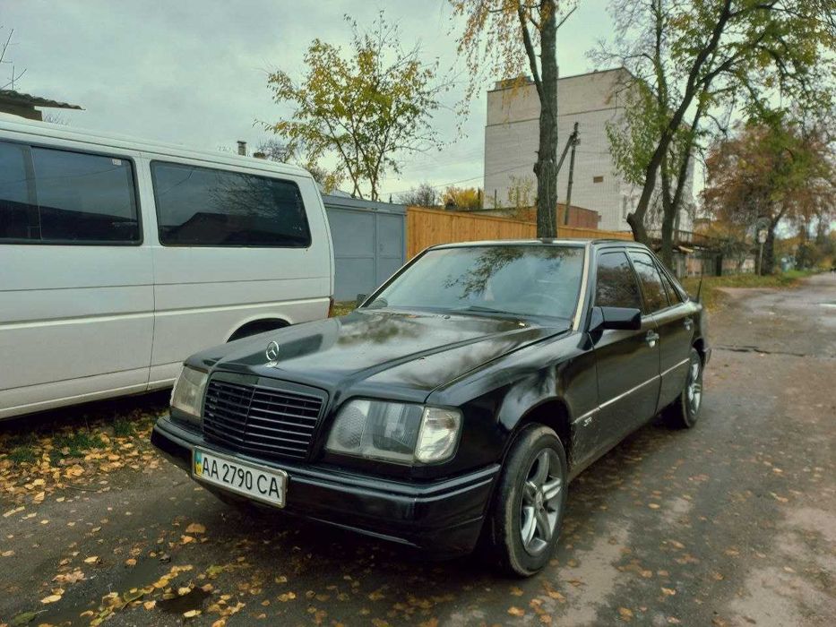 Mercedes-Benz W-124