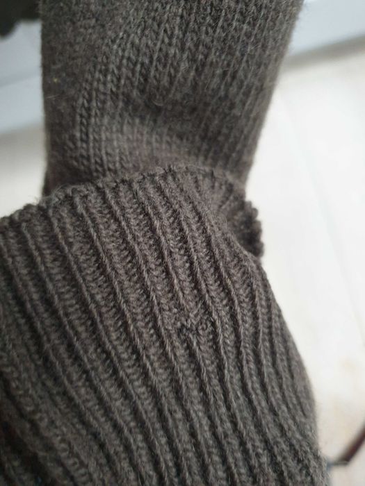 Zielony khaki sweter Citta do Milano wełniany wełna jagnięca L