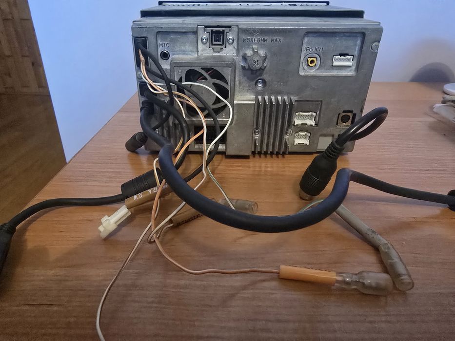 Alpine INA W 910R HI END