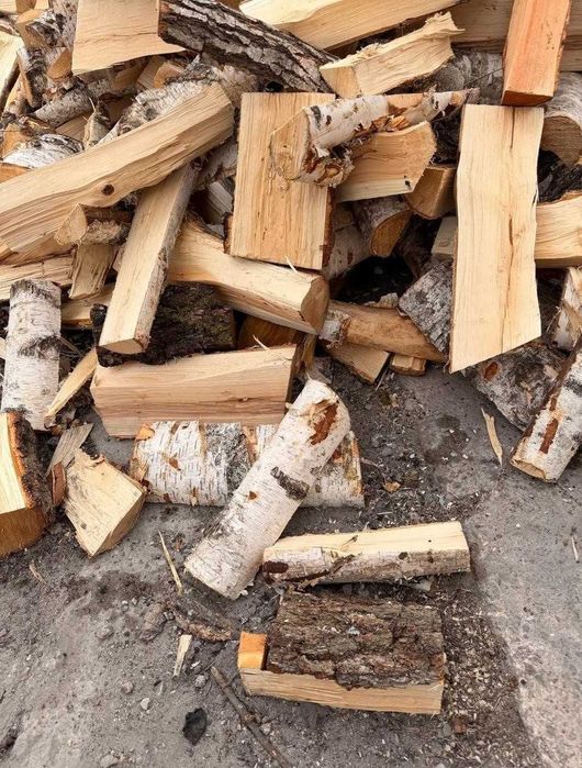 Дрова сухі. Низькі ціни. З доставкою 1.8 скм