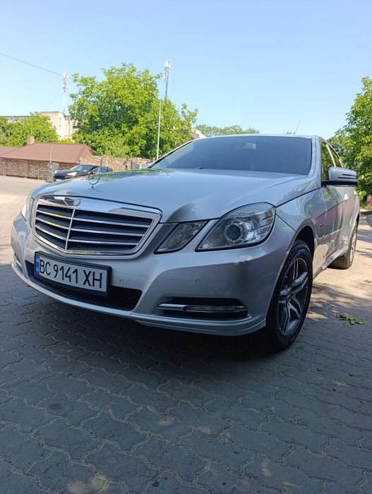Продається надійне і економне авто