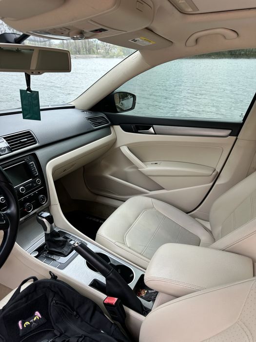 Volkswagen PASSAT NMS 2013