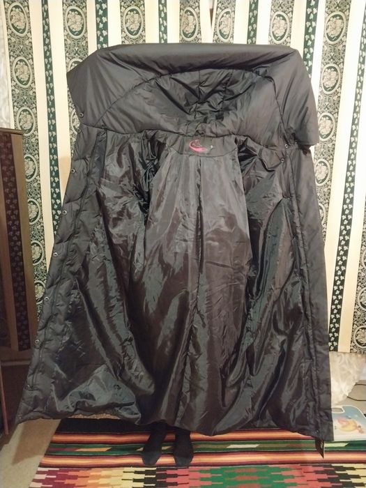 Продам зимнюю курточку