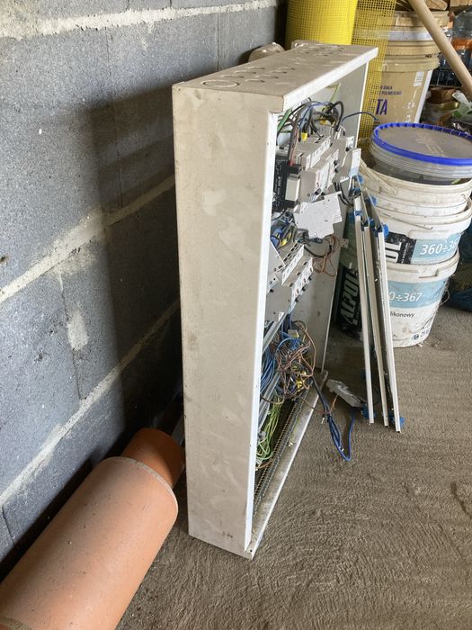 Rozdzielnia elektryczna