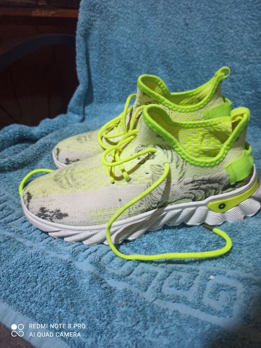 Кросовки женские размер 42