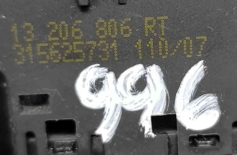 Comando / Botão / Interruptor Vidros Frente Direito 315625731 - OPEL CORSA D