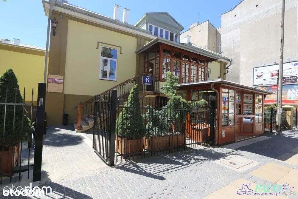 LOKAL 21 m2 do wynajęcia I piętro - ŚCISŁE CENTRUM