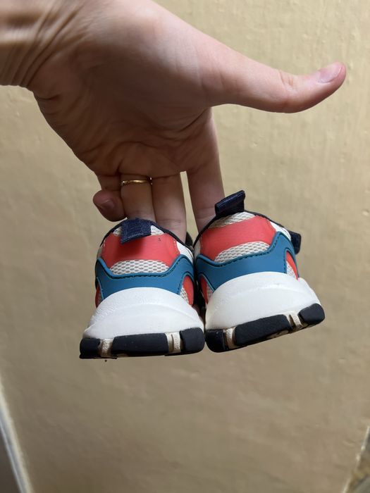 Кросівки Zara 22 розмір