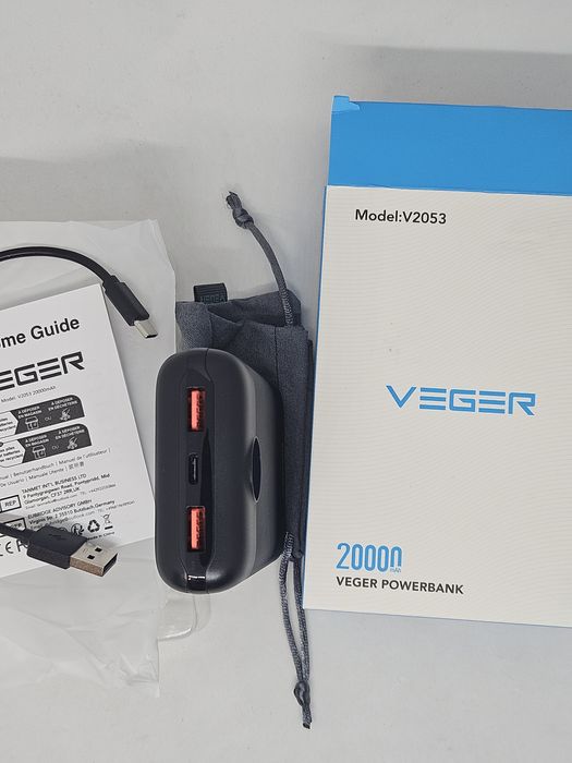 Крутий павербанк VEGER