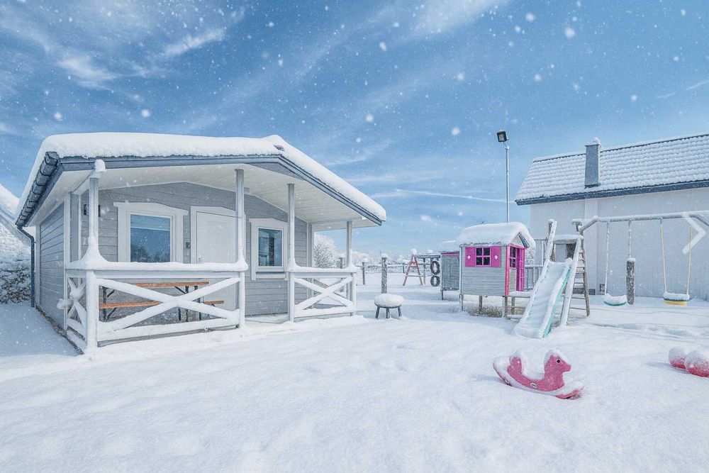 Domki całoroczne wajacje basen podgrzewany sauna jacuzzi majówka