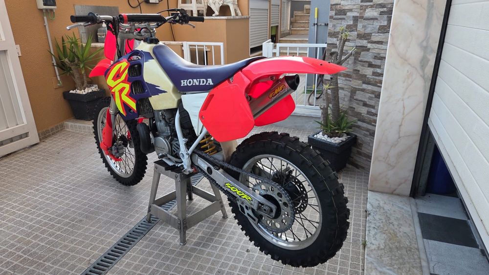 Honda CR500 e VTR1000
