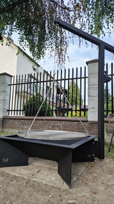 Metalowe Palenisko Żuraw Grill Ruszt Łańcuchy Nierdzewka