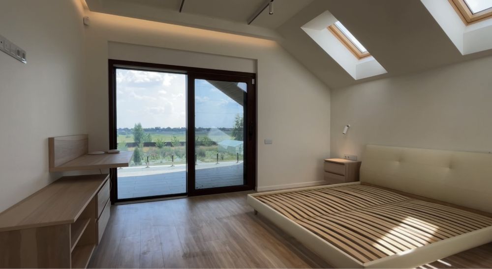 Без % Продаж будинку в с. Колонщина, Макаров