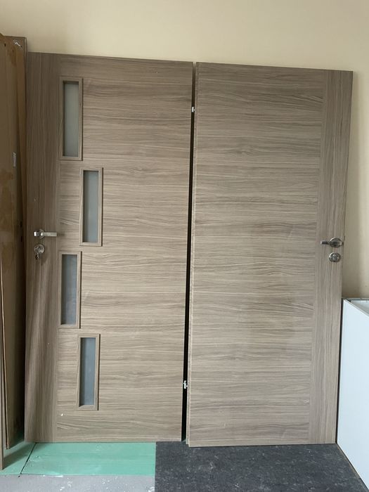 2 komplety drzwi wewnetrzne 80 prawe dab sonoma oscieznice regulowane