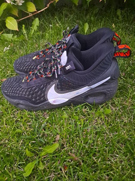 Nike cosmic unity 1 ghost