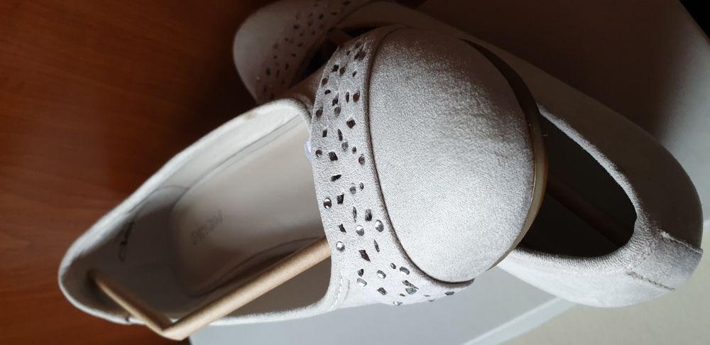 Półbuty na koturnie szare Graceland