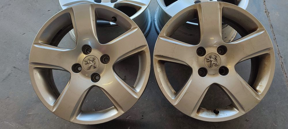 16" 7J 4x108 Komplet felg aluminiowych Peugot 3008