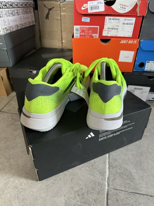 Продам кросівки Adidas Adizero SL 2 M